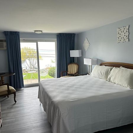 Sands Of Time Motor Inn & Harbor House Woods Hole Exterior photo