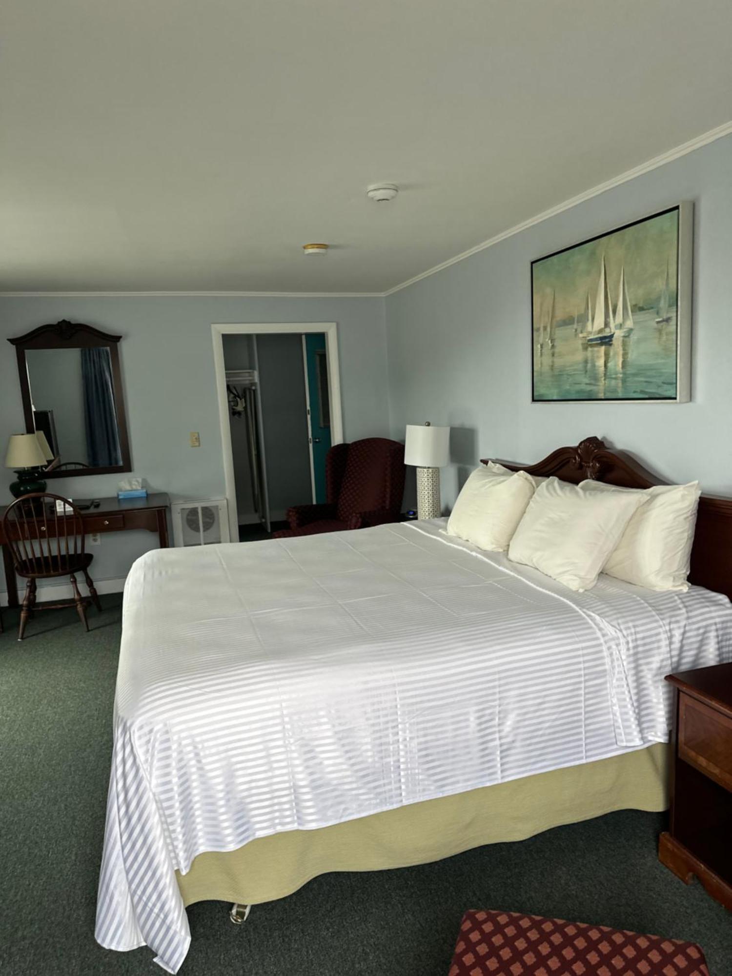 Sands Of Time Motor Inn & Harbor House Woods Hole Exterior photo